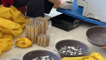 深圳建行“硬币大篷车”便民服务 11次“出车”换30余万现金