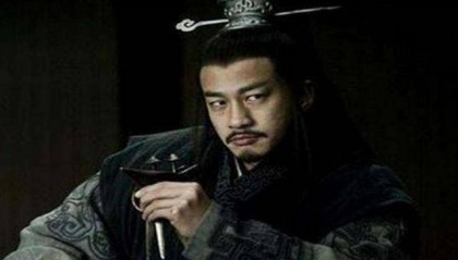 项羽为何会输给刘邦？韩信评价了8个字，郭嘉只说了1个字