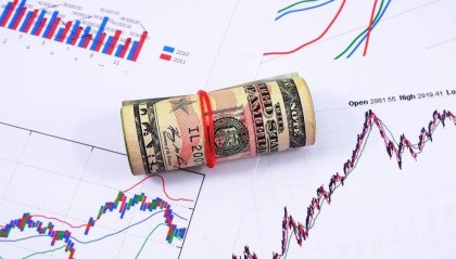 如何通过MT4平台实现外汇交易的多样化投资？