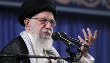 联合国对伊朗重启制裁，导致货币贬值超10倍，人们生活压力陡增