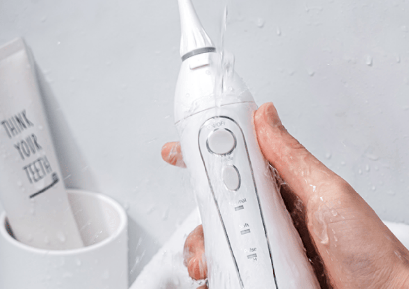 冲牙器危险吗?警惕三大风险危害!