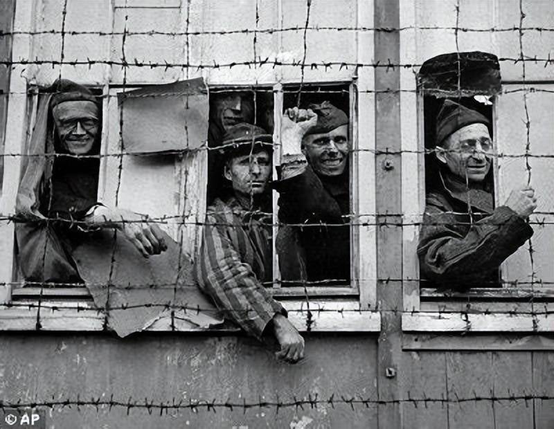 国家没钱的时候可以印其他国家货币吗?43年德国没钱时曾偷印英镑